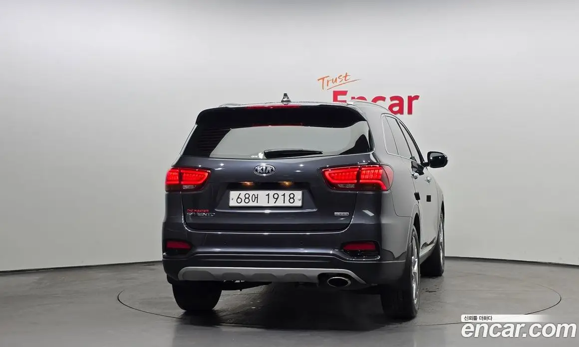 Kia Sorento 2019 2.0 автомат (гидро), фото 4 Kia Sorento 2019 2.0 автомат (гидро), фото 4