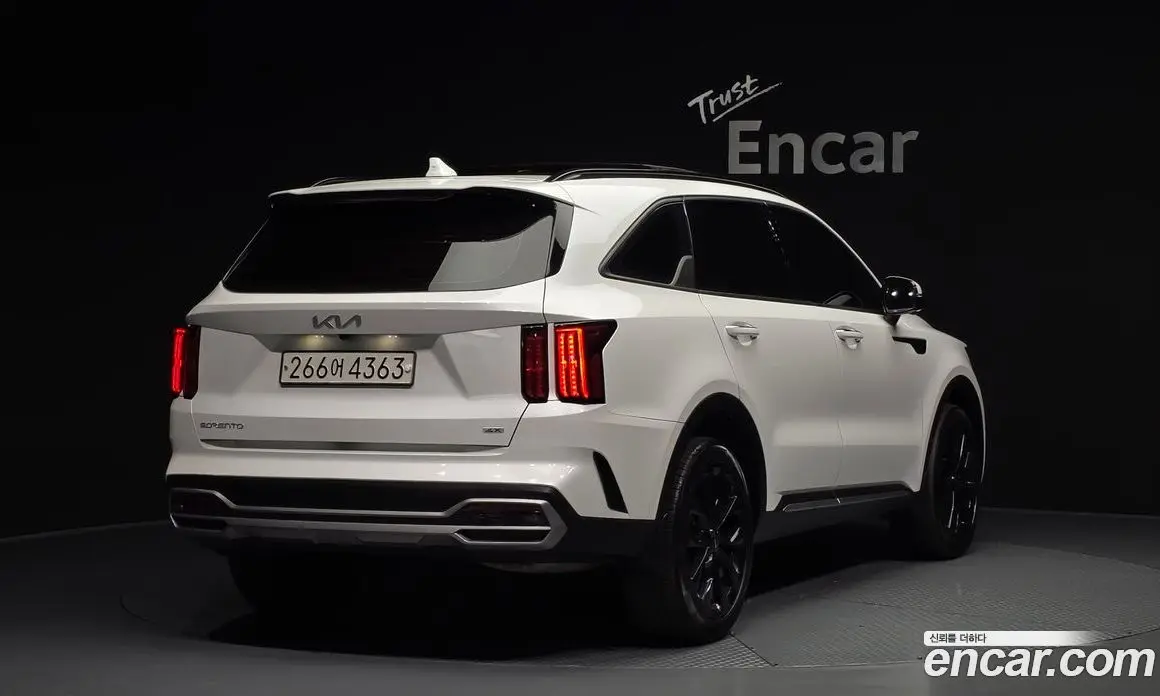 Kia Sorento 2022 2.2 автомат (гидро), фото 2 Kia Sorento 2022 2.2 автомат (гидро), фото 2