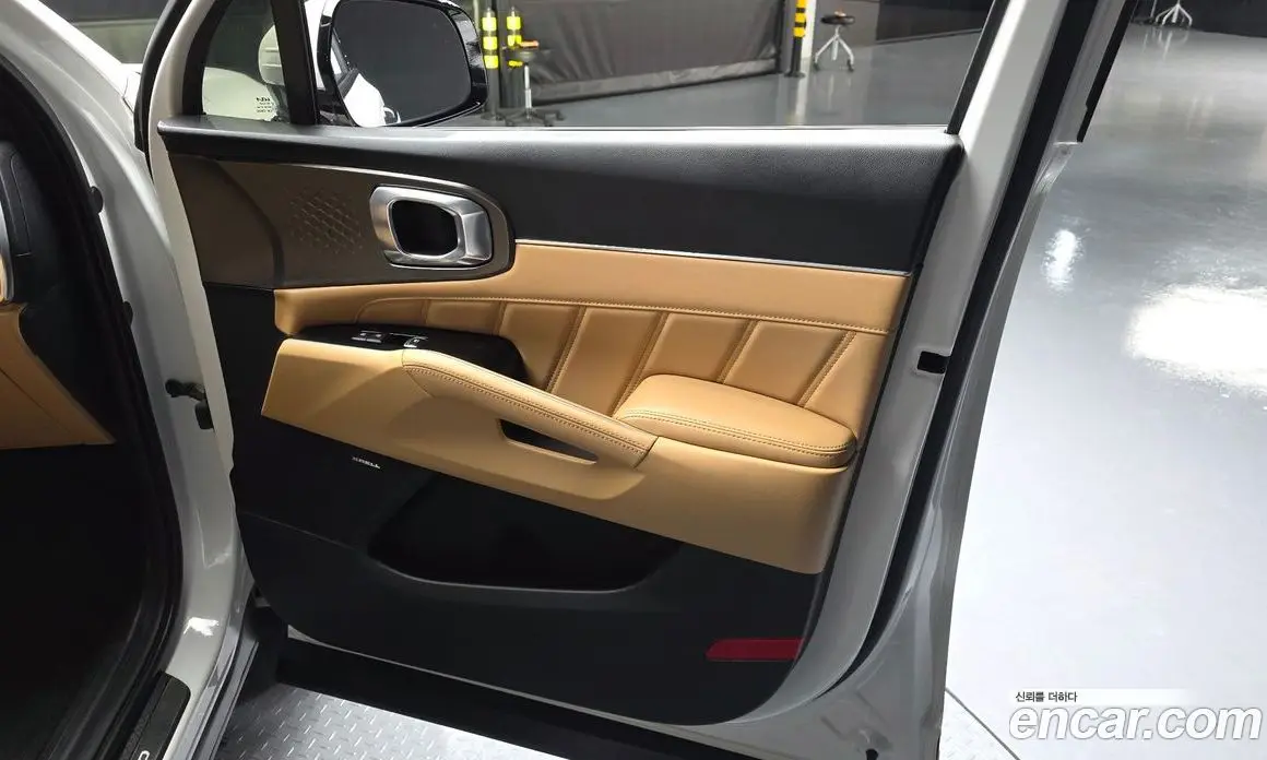Kia Sorento 2022 2.2 автомат (гидро), фото 14 Kia Sorento 2022 2.2 автомат (гидро), фото 14