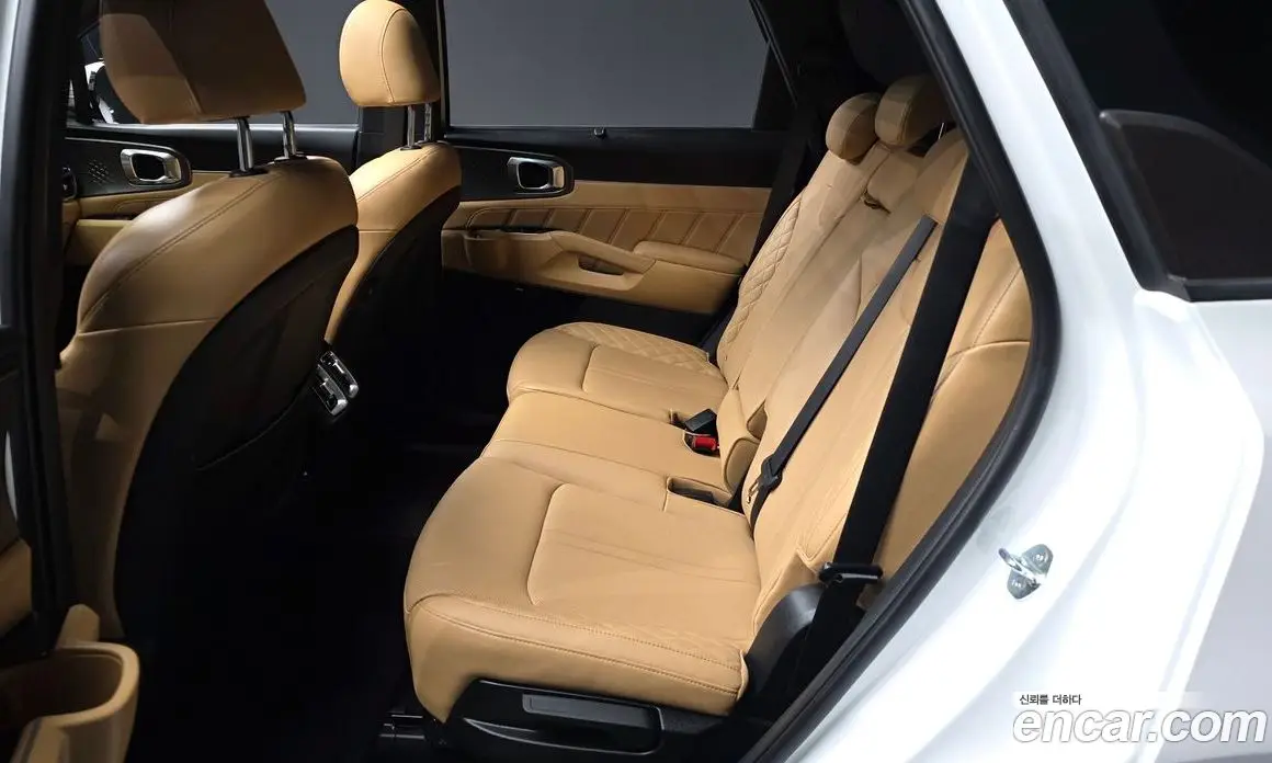 Kia Sorento 2022 2.2 автомат (гидро), фото 16 Kia Sorento 2022 2.2 автомат (гидро), фото 16