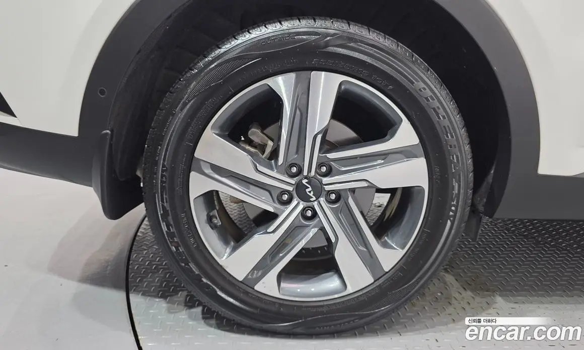 Kia Sorento 2022 1.6 автомат (гидро), фото 4 Kia Sorento 2022 1.6 автомат (гидро), фото 4