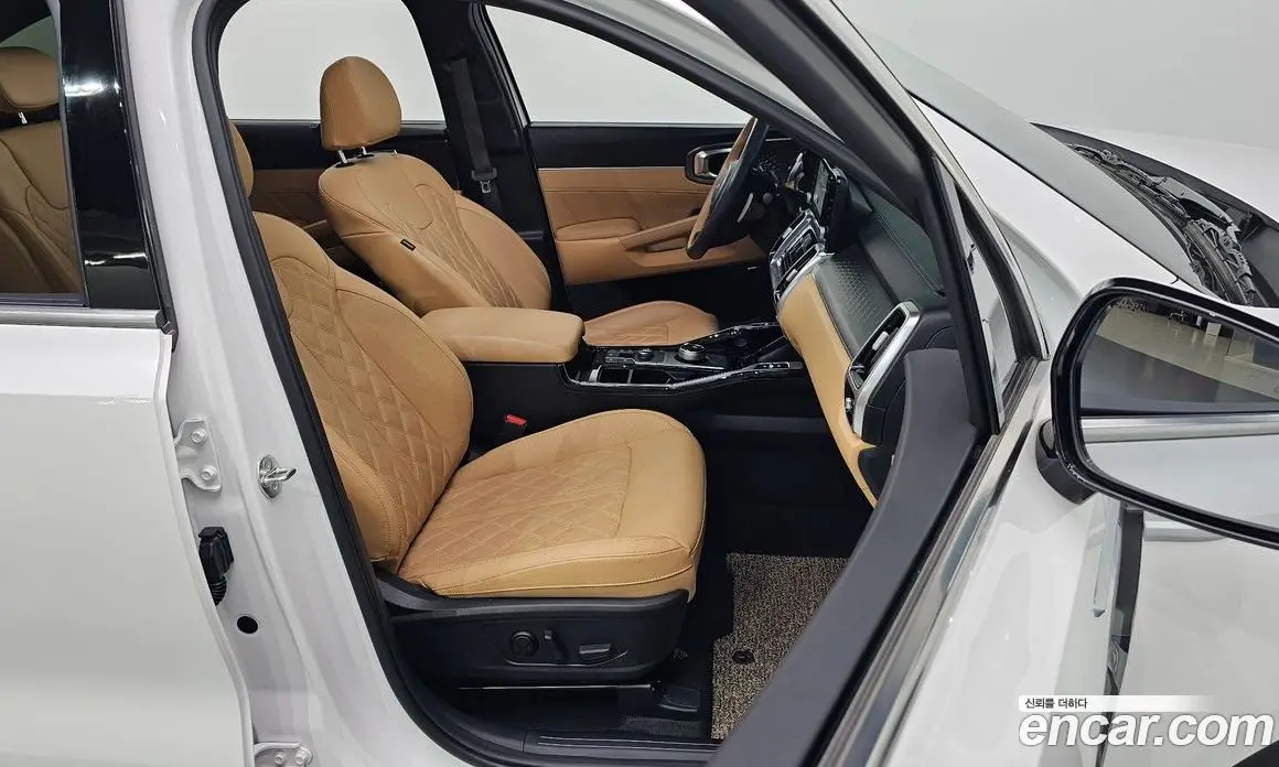 Kia Sorento 2023 1.6 автомат (гидро), фото 13