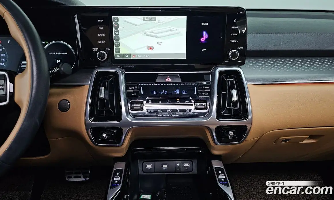 Kia Sorento 2023 1.6 автомат (гидро), фото 18