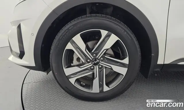 Kia Sorento 2023 1.6 автомат (гидро), миниатюра 5