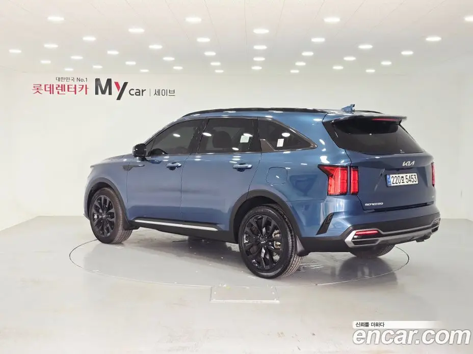 Kia Sorento 2023 2.5 автомат (гидро), фото 3