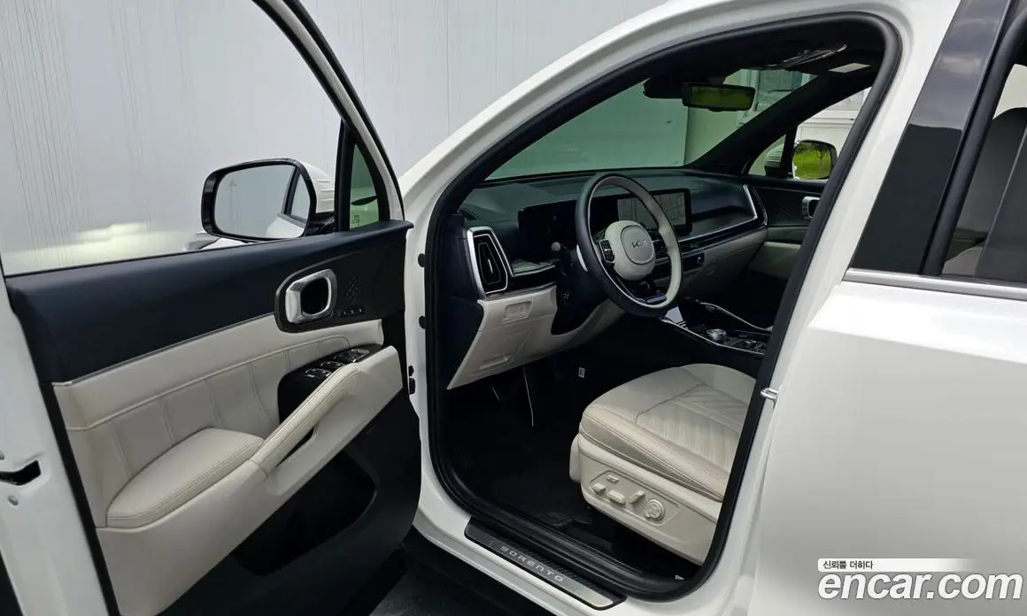 Kia Sorento 2024 1.6 автомат (гидро), фото 13 Kia Sorento 2024 1.6 автомат (гидро), фото 13