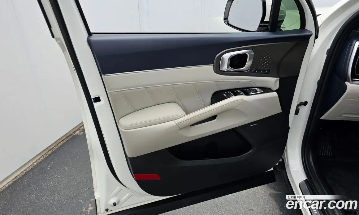 Kia Sorento 2024 1.6 автомат (гидро), фото 14 Kia Sorento 2024 1.6 автомат (гидро), фото 14