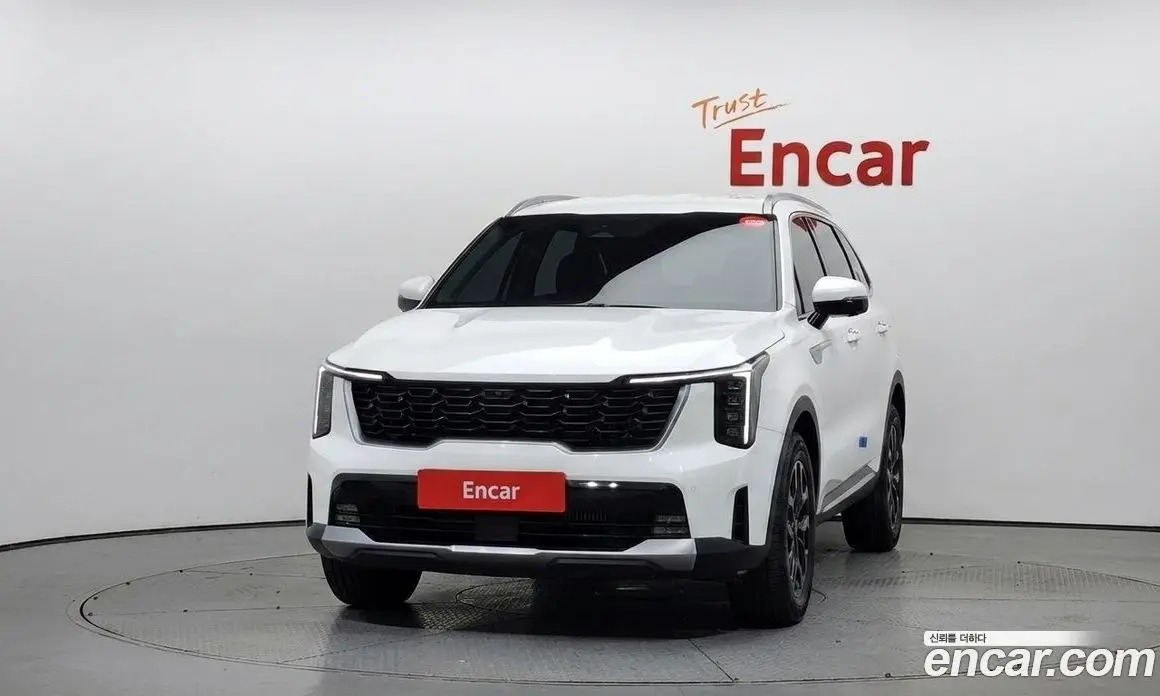 Kia Sorento 2024 1.6 автомат (гидро), фото 3 Kia Sorento 2024 1.6 автомат (гидро), фото 3