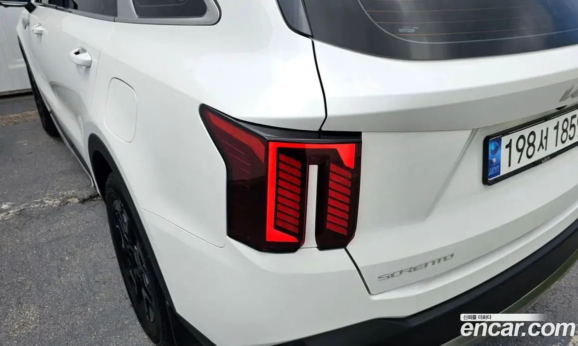 Kia Sorento 2024 1.6 автомат (гидро), фото 9 Kia Sorento 2024 1.6 автомат (гидро), фото 9