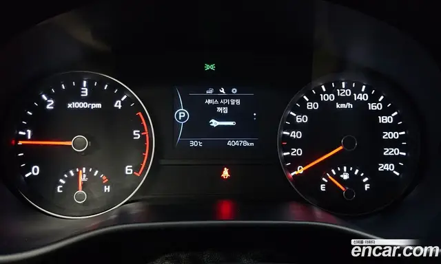 Kia Sportage 2015 1.7 автомат (гидро), миниатюра 10