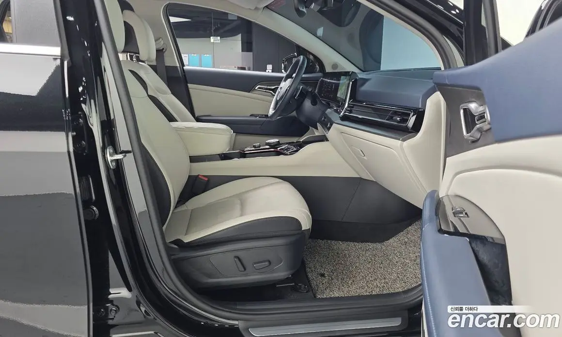 Kia Sportage 2024 1.6 автомат (гидро), фото 16 Kia Sportage 2024 1.6 автомат (гидро), фото 16