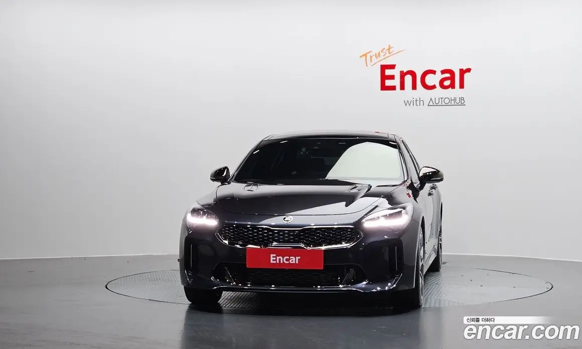 Kia Stinger 2018 3.3 автомат (гидро), фото 3