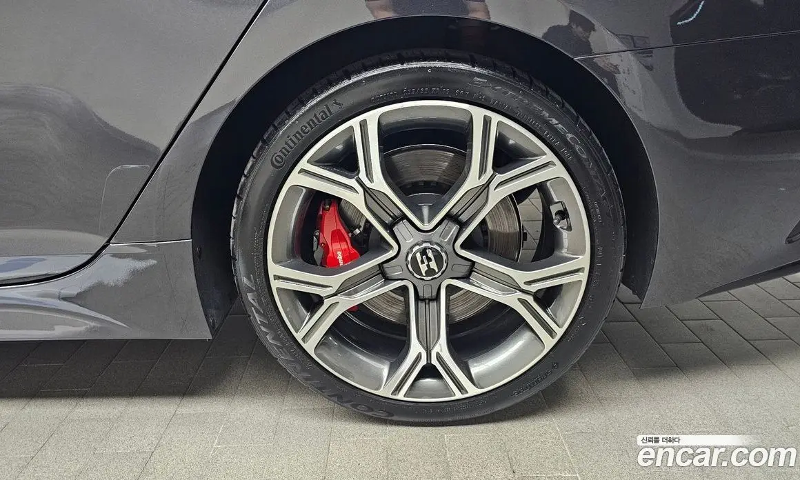Kia Stinger 2018 3.3 автомат (гидро), фото 7