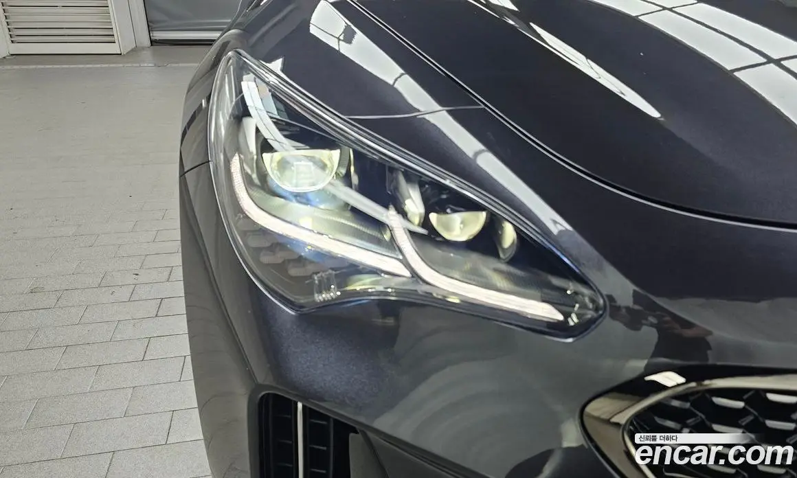 Kia Stinger 2018 3.3 автомат (гидро), фото 8
