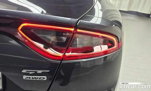 Kia Stinger 2018 3.3 автомат (гидро), миниатюра 9
