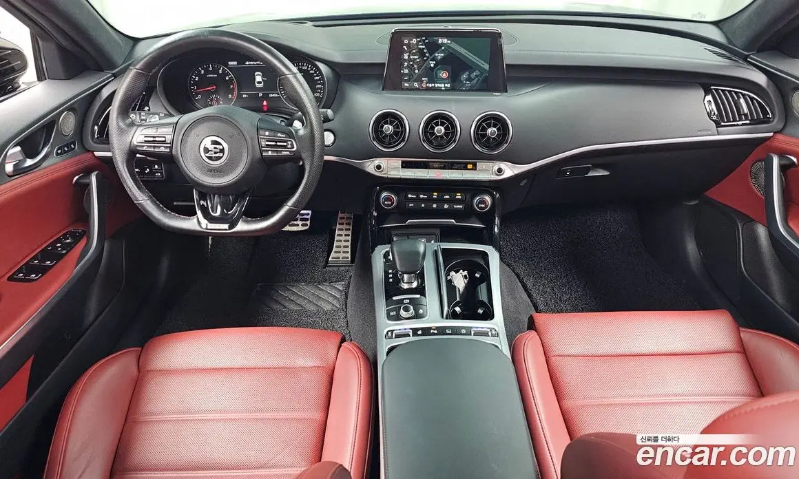 Kia Stinger 2018 3.3 автомат (гидро), фото 10