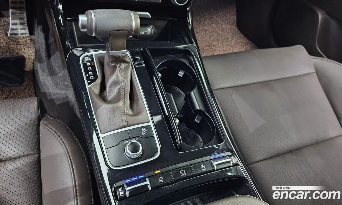 Kia Stinger 2018 2.0 автомат (гидро), фото 12 Kia Stinger 2018 2.0 автомат (гидро), фото 12