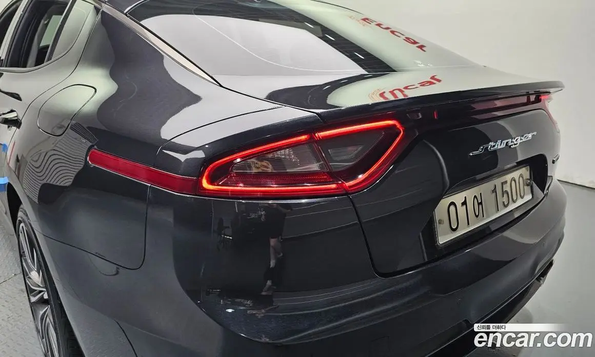 Kia Stinger 2018 2.0 автомат (гидро), фото 9 Kia Stinger 2018 2.0 автомат (гидро), фото 9