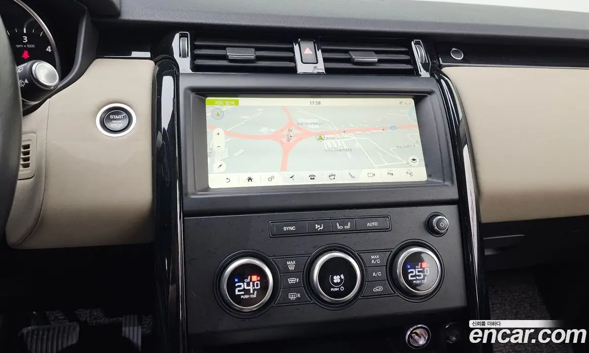 Land Rover Discovery 2019 2.0 автомат (гидро), фото 20