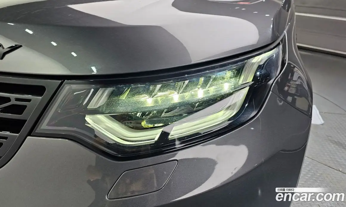 Land Rover Discovery 2019 2.0 автомат (гидро), фото 8