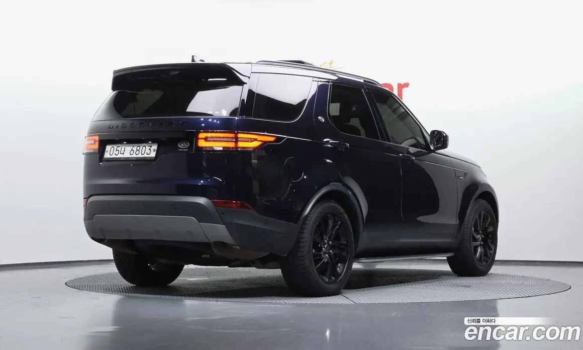 Land Rover Discovery 2019 3.0 автомат (гидро), фото 1 Land Rover Discovery 2019 3.0 автомат (гидро), фото 1