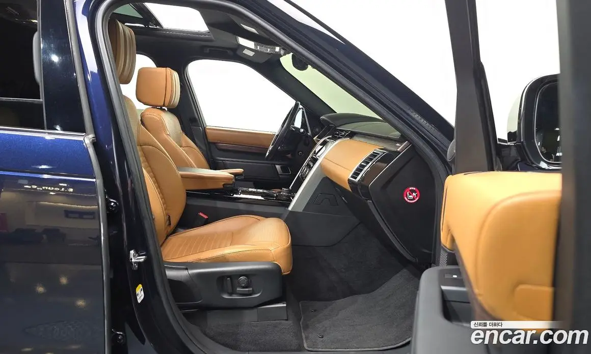 Land Rover Discovery 2019 3.0 автомат (гидро), фото 16 Land Rover Discovery 2019 3.0 автомат (гидро), фото 16