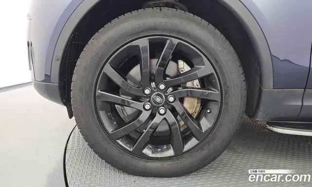 Land Rover Discovery 2019 3.0 автомат (гидро), миниатюра 4 Land Rover Discovery 2019 3.0 автомат (гидро), миниатюра 4