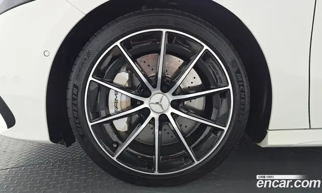 Mercedes-Benz A-Class 2024 2.0 автомат (гидро), миниатюра 4 Mercedes-Benz A-Class 2024 2.0 автомат (гидро), миниатюра 4