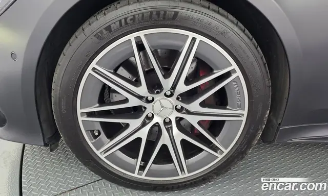Mercedes-Benz AMG GT 2023 3.0 автомат (гидро), миниатюра 4