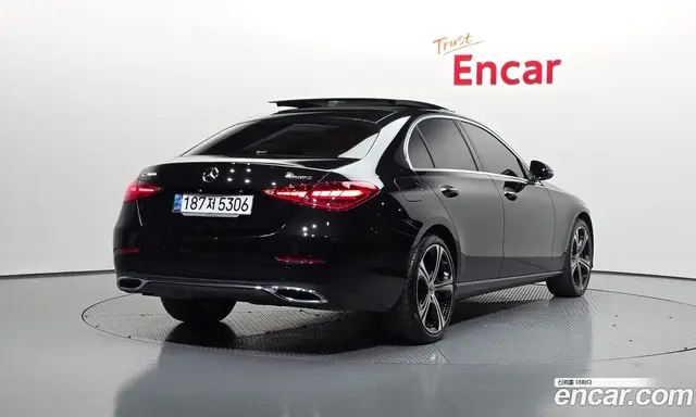 Mercedes-Benz C-Class 2023 2.0 автомат (гидро), миниатюра 2