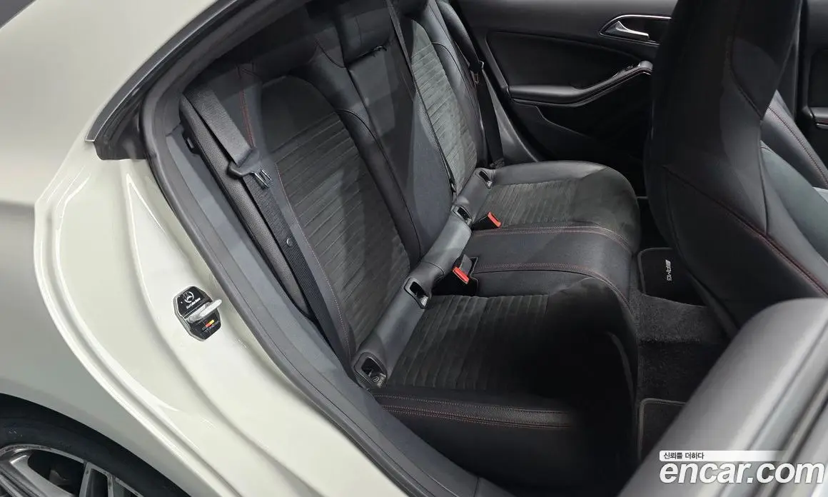 Mercedes-Benz CLA-Class 2017 2.0 автомат (гидро), фото 17 Mercedes-Benz CLA-Class 2017 2.0 автомат (гидро), фото 17