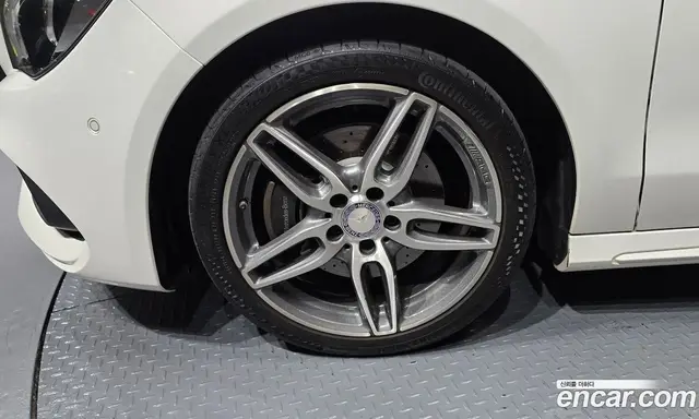 Mercedes-Benz CLA-Class 2017 2.0 автомат (гидро), миниатюра 5 Mercedes-Benz CLA-Class 2017 2.0 автомат (гидро), миниатюра 5