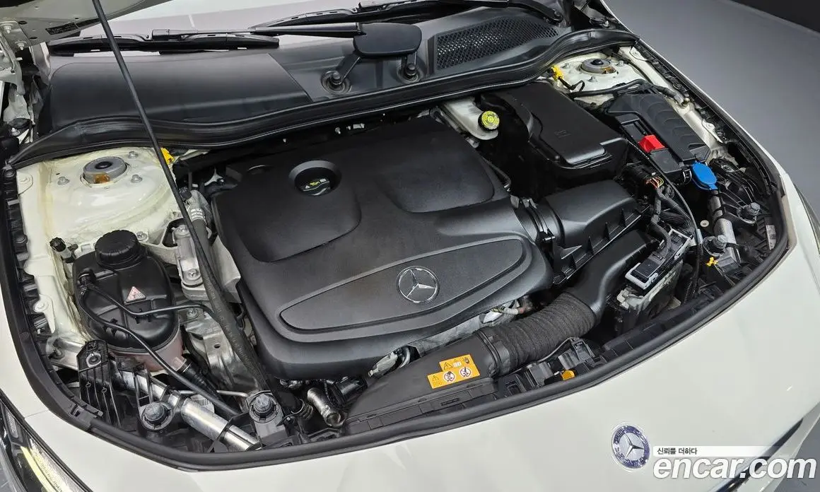 Mercedes-Benz CLA-Class 2017 2.0 автомат (гидро), фото 6 Mercedes-Benz CLA-Class 2017 2.0 автомат (гидро), фото 6