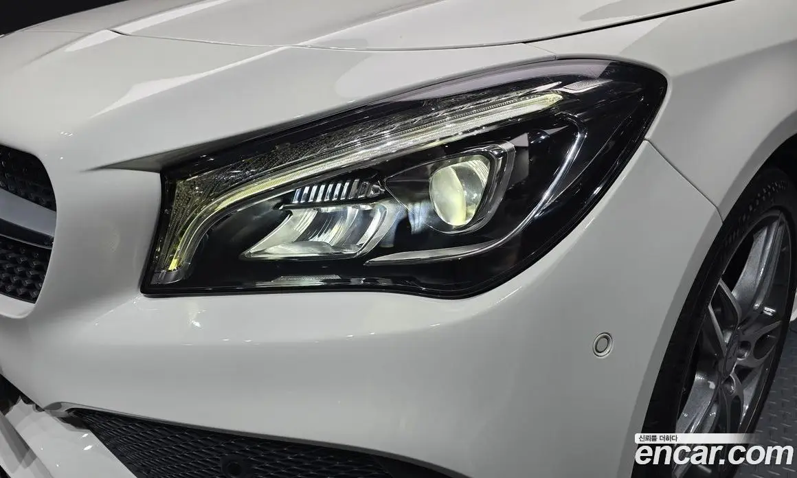 Mercedes-Benz CLA-Class 2017 2.0 автомат (гидро), фото 8 Mercedes-Benz CLA-Class 2017 2.0 автомат (гидро), фото 8