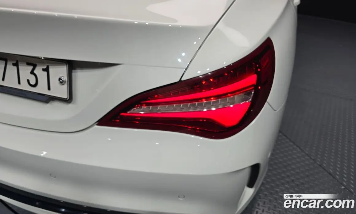 Mercedes-Benz CLA-Class 2017 2.0 автомат (гидро), фото 9 Mercedes-Benz CLA-Class 2017 2.0 автомат (гидро), фото 9