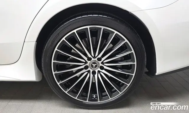 Mercedes-Benz CLS-Class 2022 3.0 автомат (гидро), миниатюра 7