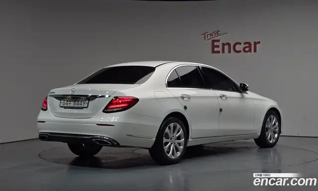 Mercedes-Benz E-Class, 2017, 16 591 км