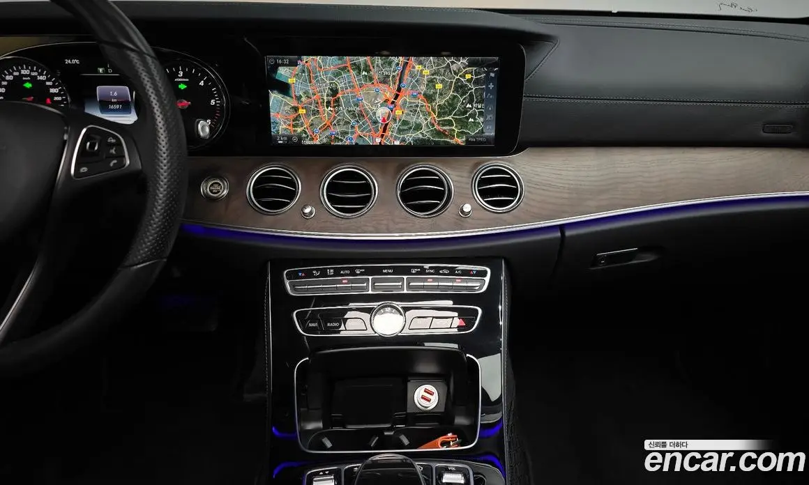 Mercedes-Benz E-Class 2017 1.9 автомат (гидро), фото 19 Mercedes-Benz E-Class 2017 1.9 автомат (гидро), фото 19