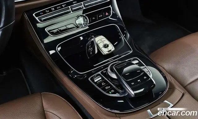 Mercedes-Benz E-Class 2019 1.9 автомат (гидро), миниатюра 11 Mercedes-Benz E-Class 2019 1.9 автомат (гидро), миниатюра 11