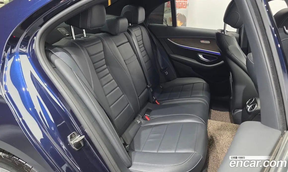 Mercedes-Benz E-Class 2021 2.0 автомат (гидро), фото 18