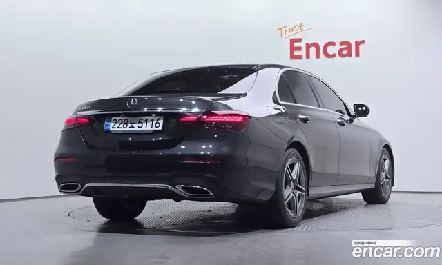 Mercedes-Benz E-Class 2023 2.0 автомат (гидро), миниатюра 2 Mercedes-Benz E-Class 2023 2.0 автомат (гидро), миниатюра 2