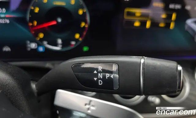 Mercedes-Benz E-Class 2023 2.0 автомат (гидро), миниатюра 12