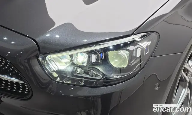 Mercedes-Benz E-Class 2023 2.0 автомат (гидро), миниатюра 8 Mercedes-Benz E-Class 2023 2.0 автомат (гидро), миниатюра 8