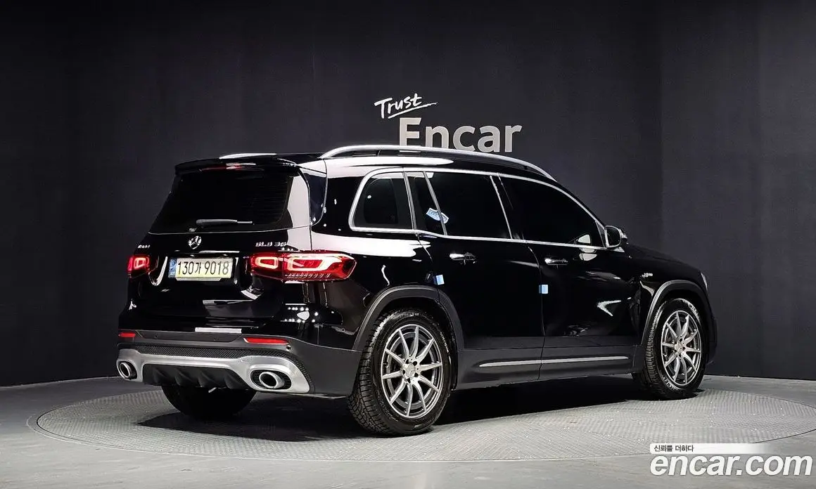 Mercedes-Benz GLB-Class 2021 2.0 автомат (гидро), фото 2 Mercedes-Benz GLB-Class 2021 2.0 автомат (гидро), фото 2