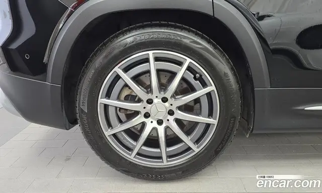Mercedes-Benz GLB-Class 2021 2.0 автомат (гидро), миниатюра 5 Mercedes-Benz GLB-Class 2021 2.0 автомат (гидро), миниатюра 5