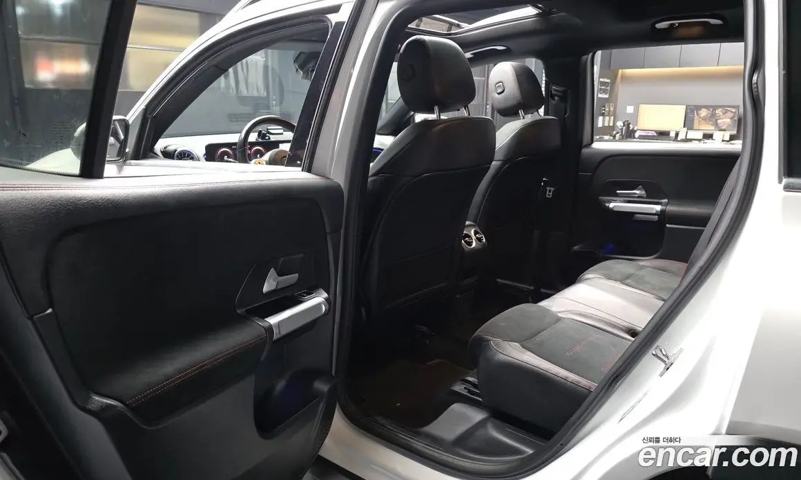 Mercedes-Benz GLB-Class 2022 2.0 автомат (гидро), фото 16 Mercedes-Benz GLB-Class 2022 2.0 автомат (гидро), фото 16