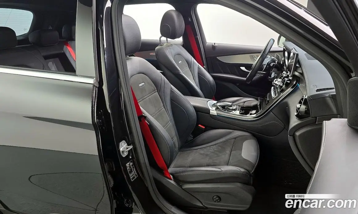 Mercedes-Benz GLC-Class 2019 4.0 автомат (гидро), фото 16 Mercedes-Benz GLC-Class 2019 4.0 автомат (гидро), фото 16