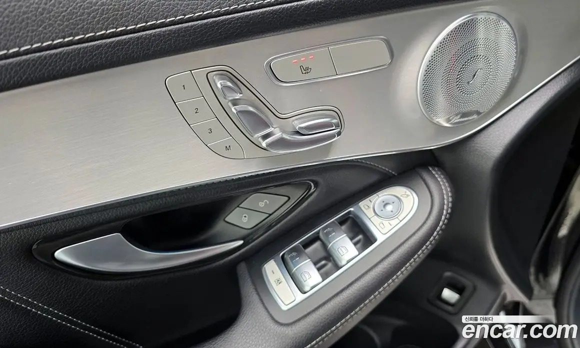 Mercedes-Benz GLC-Class 2019 4.0 автомат (гидро), фото 19 Mercedes-Benz GLC-Class 2019 4.0 автомат (гидро), фото 19