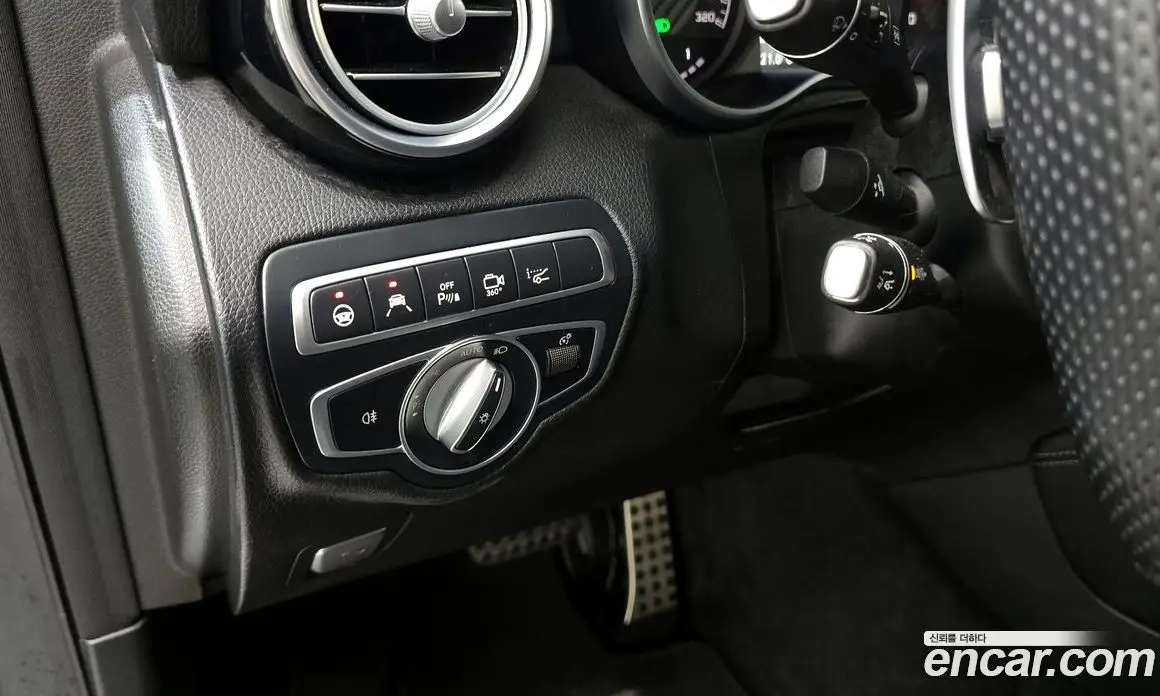 Mercedes-Benz GLC-Class 2019 4.0 автомат (гидро), фото 20 Mercedes-Benz GLC-Class 2019 4.0 автомат (гидро), фото 20