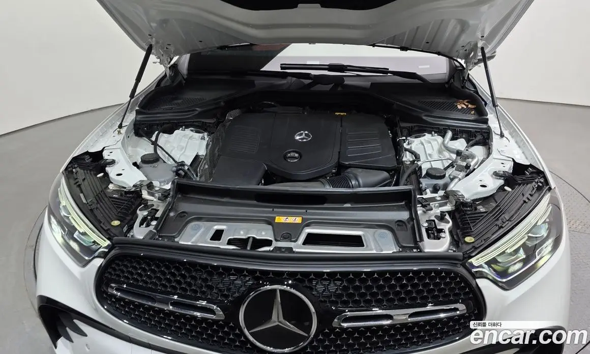 Mercedes-Benz GLC-Class 2024 2.0 автомат (гидро), фото 6 Mercedes-Benz GLC-Class 2024 2.0 автомат (гидро), фото 6